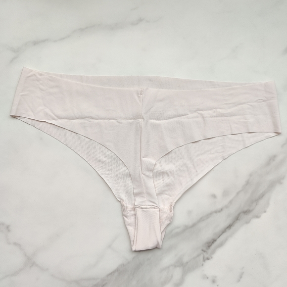 NWOT CALVIN KLEIN INVISIBLES THONG PANTY IN BEECHWOOD SIZE LARGE - Picture 2 of 4